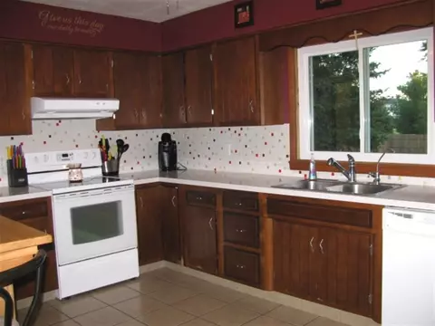 603 E Washington St, Durand, IL 61024 photo 7