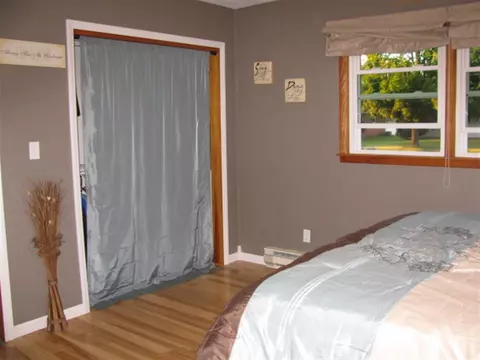 603 E Washington St, Durand, IL 61024 photo 12