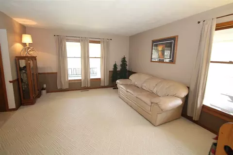 7487 Blanche Pl, Roscoe, IL 61073 photo 10