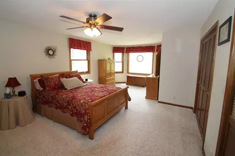 7487 Blanche Pl, Roscoe, IL 61073 photo 11