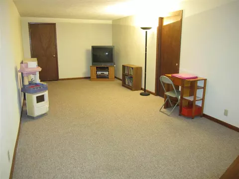 10097 William Tr, Roscoe, IL 61073 photo 14