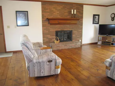 10097 William Tr, Roscoe, IL 61073 photo 9