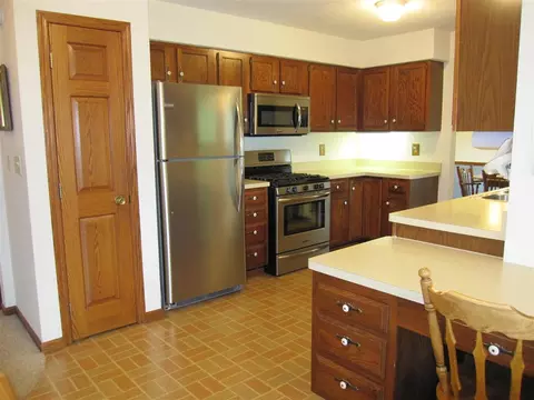 10097 William Tr, Roscoe, IL 61073 photo 6