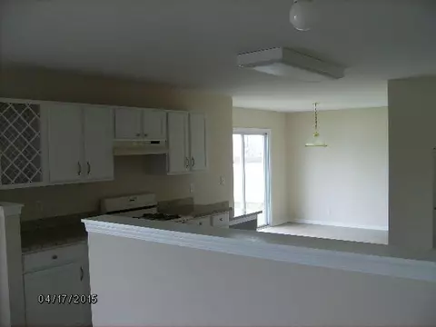 1502 Fairfield Trl, Belvidere, IL 61008 photo 6