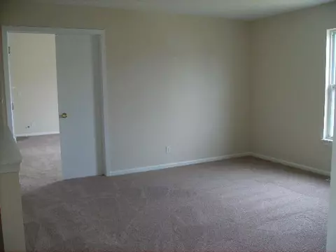 1502 Fairfield Trl, Belvidere, IL 61008 photo 10