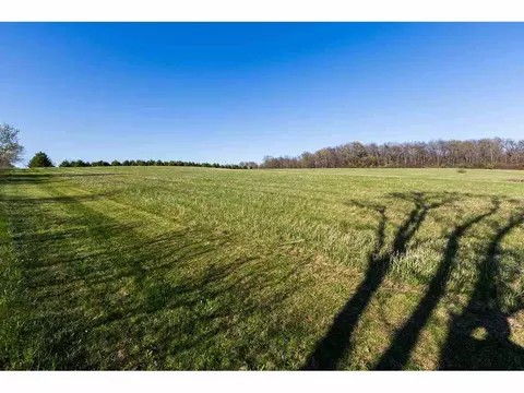 8761 Goeke Rd, Davis, IL 61019 photo 21