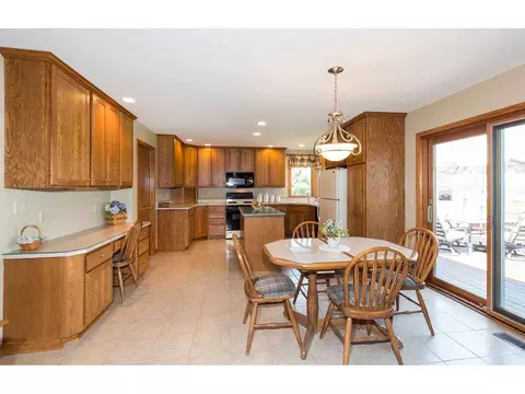 8761 Goeke Rd, Davis, IL 61019 photo 4