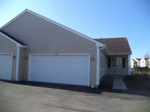 528 Timber Dr, Harvard, IL 60033 photo 1