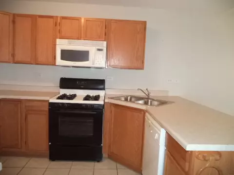 528 Timber Dr, Harvard, IL 60033 photo 5