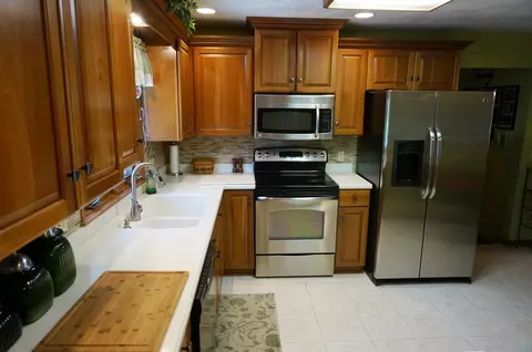 6090 N Stevens St, Byron, IL 61010 photo 4