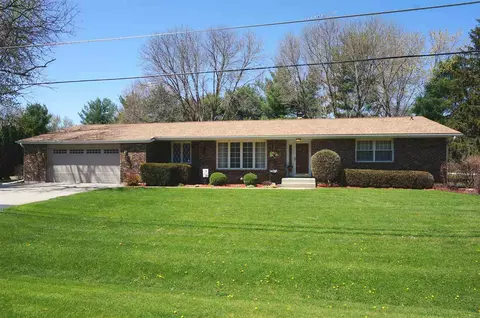 6090 N Stevens St, Byron, IL 61010 photo 1