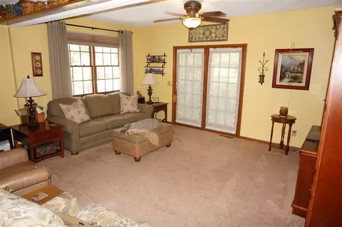 6090 N Stevens St, Byron, IL 61010 photo 9