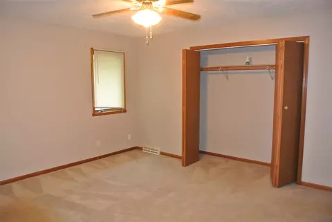 5189 Rowena Dr, Roscoe, IL 61073 photo 10