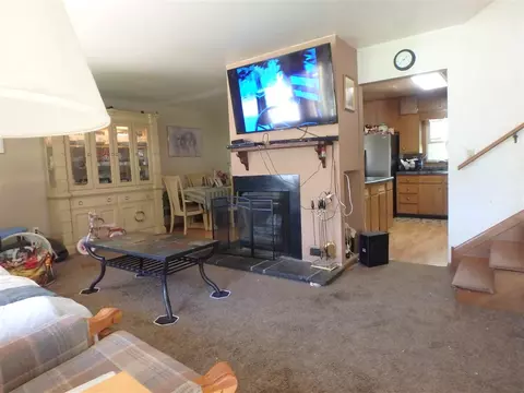 2467 Park Ave, Beloit, WI 53511 photo 4