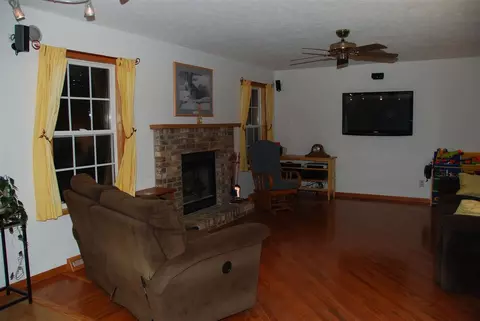 10835 Lemon Grass Ln, Roscoe, IL 61073 photo 8