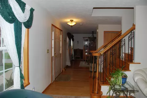 10835 Lemon Grass Ln, Roscoe, IL 61073 photo 2