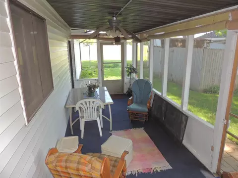1834 Virginia St, Beloit, WI 53511 photo 5