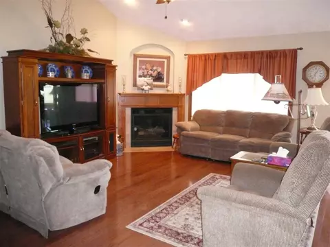 732 Birch St, Byron, IL 61010 photo 7