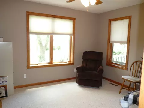 136 E Lightsville Rd, Leaf River, IL 61047 photo 12