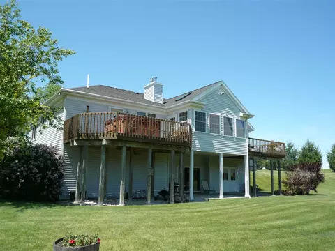 136 E Lightsville Rd, Leaf River, IL 61047 photo 24