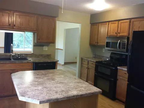 6128 Upper Ridge Way, Roscoe, IL 61073 photo 9