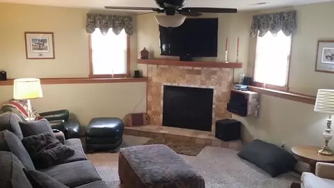 6128 Upper Ridge Way, Roscoe, IL 61073 photo 16