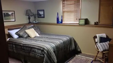 6128 Upper Ridge Way, Roscoe, IL 61073 photo 17