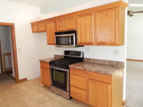 692 Lake Summerset, Lake Summerset, IL 61019 photo 10