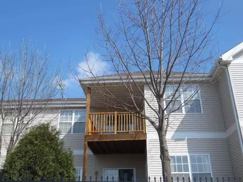 1735 White Oak Trail Ct, Cherry Valley, IL 61016 photo 10