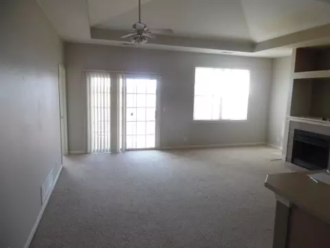 1735 White Oak Trail Ct, Cherry Valley, IL 61016 photo 2