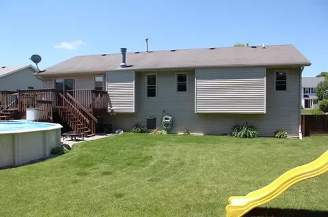 504 Dickerson Dr, Winnebago, IL 61088 photo 18