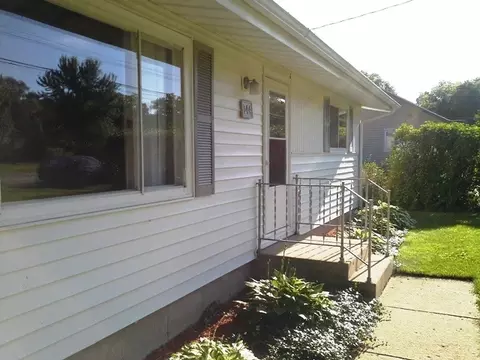 144 E Russell St, Rockton, IL 61072 photo 2