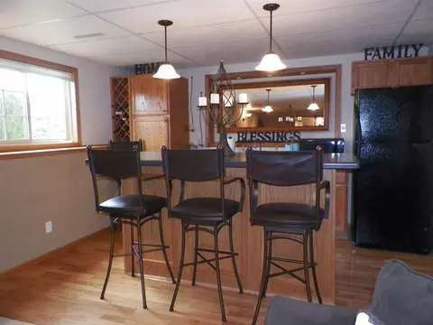 613 Moth St, Pecatonica, IL 61063 photo 5