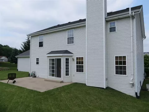 706 Stonemint Dr, Roscoe, IL 61073 photo 3
