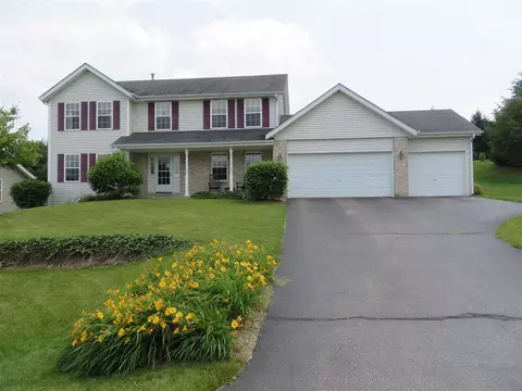 706 Stonemint Dr, Roscoe, IL 61073 photo 1