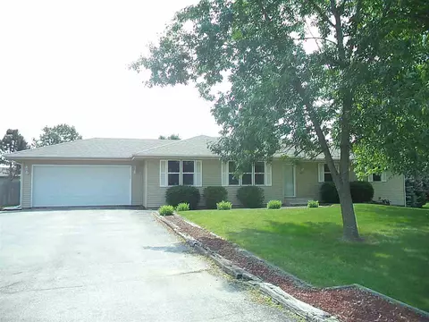 6333 Upper Ridgeway, Roscoe, IL 61073 photo 1