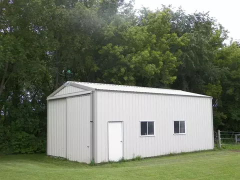 10566 E Cedarville, Davis, IL 61019 photo 19
