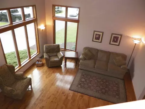 10566 E Cedarville, Davis, IL 61019 photo 8