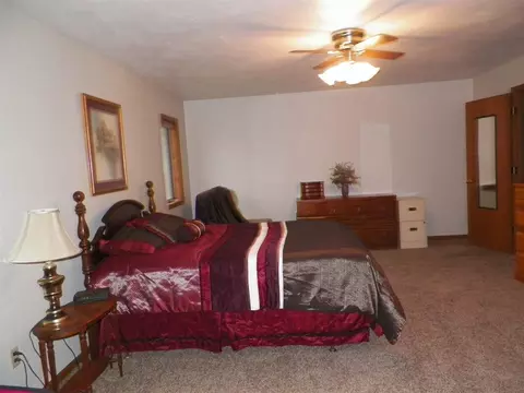 10566 E Cedarville, Davis, IL 61019 photo 12