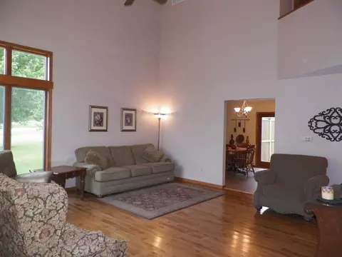 10566 E Cedarville, Davis, IL 61019 photo 11