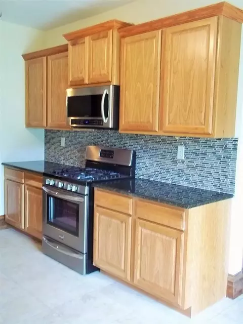 515 E Mason St, Polo, IL 61064 photo 4