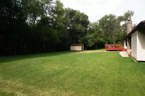 7494 Haymaker Ln, Cherry Valley, IL 61016 photo 2