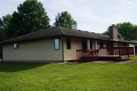 7494 Haymaker Ln, Cherry Valley, IL 61016 photo 5