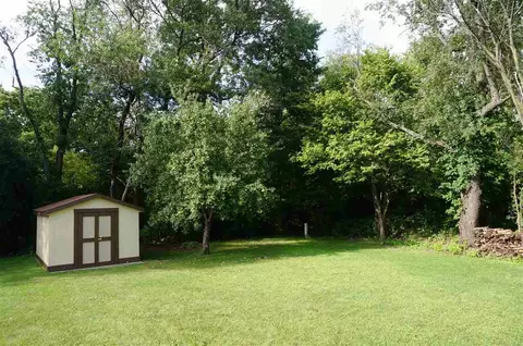 7494 Haymaker Ln, Cherry Valley, IL 61016 photo 4