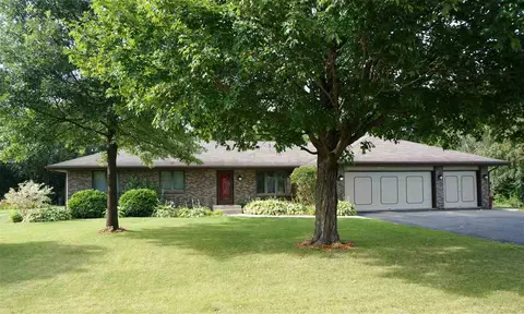 7494 Haymaker Ln, Cherry Valley, IL 61016 photo 1