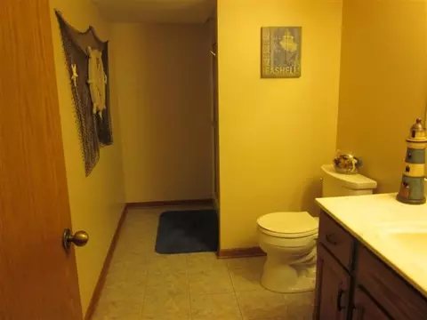 1352 Chadwick Ct, Lake Summerset, IL 61019 photo 9