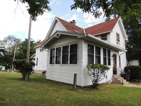 827 Maple St, Rockford, IL 61101 photo 3