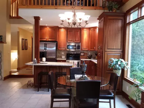 10325 Moonglow Dr, Roscoe, IL 61073 photo 5
