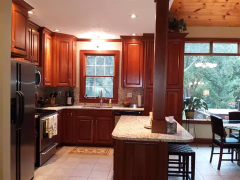 10325 Moonglow Dr, Roscoe, IL 61073 photo 6
