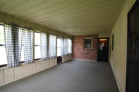 207 Runyard, Winnebago, IL 61088 photo 18